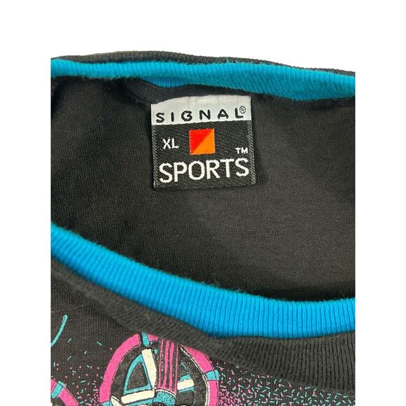 VTG Aztec Black Short Sleeve Crew‎ Neck Pullover Shirt Sz XL - Picture 5 of 7